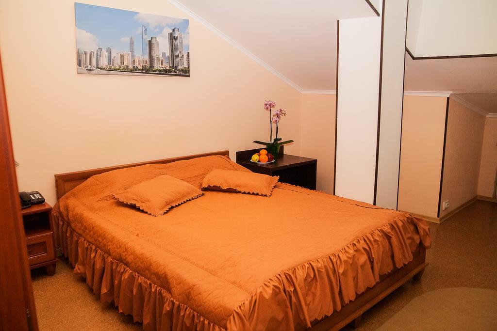 فندق Gubernia خاركيف المظهر الخارجي الصورة